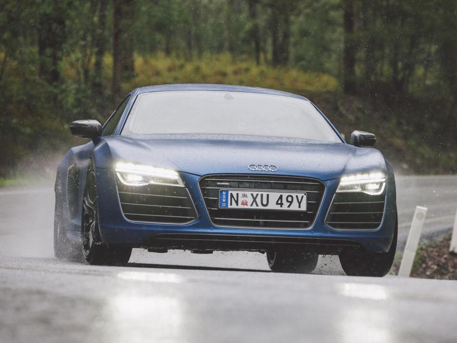  Audi R8 V10 Plus 2013 года  (AU) (фото 20 из 25)